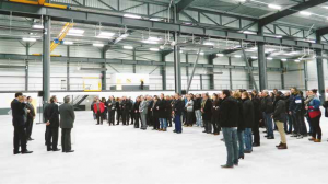 Industriels et acteurs locaux ont salué l’installation de Figeac aéro sur la ZAC Aéropôle, la production devrait commencer dès mars.