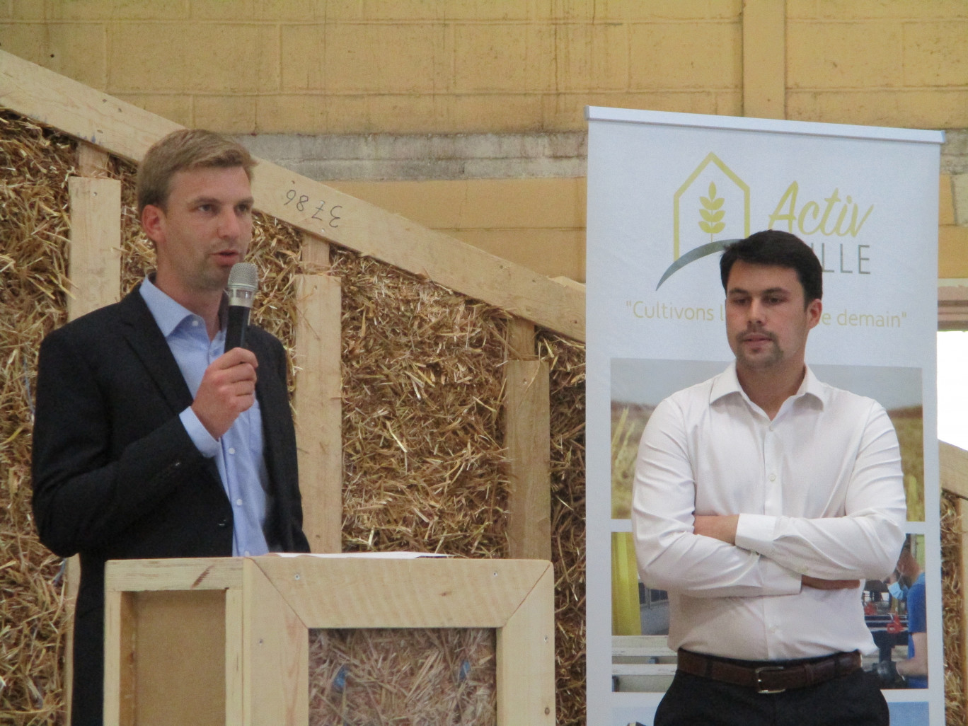 Adrien Cardon et Arnaud Delobel ont lancé officiellement Activ Paille le 10 juin dernier.