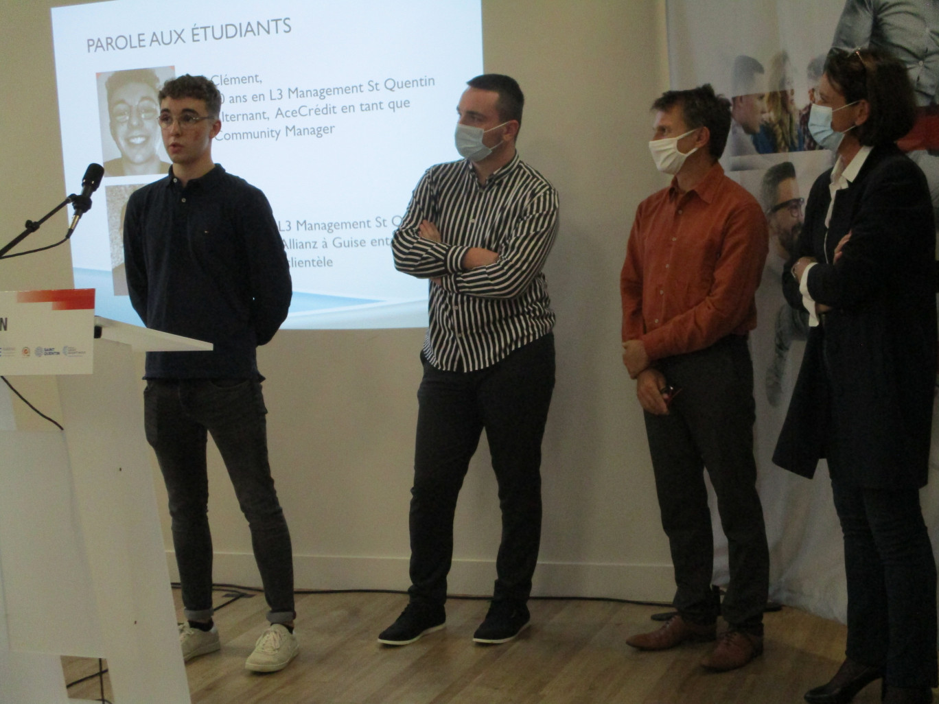Des étudiants en licence ont témoigné de l’opportunité qu’ils ont ainsi de pouvoir étudier « en circuit court ».