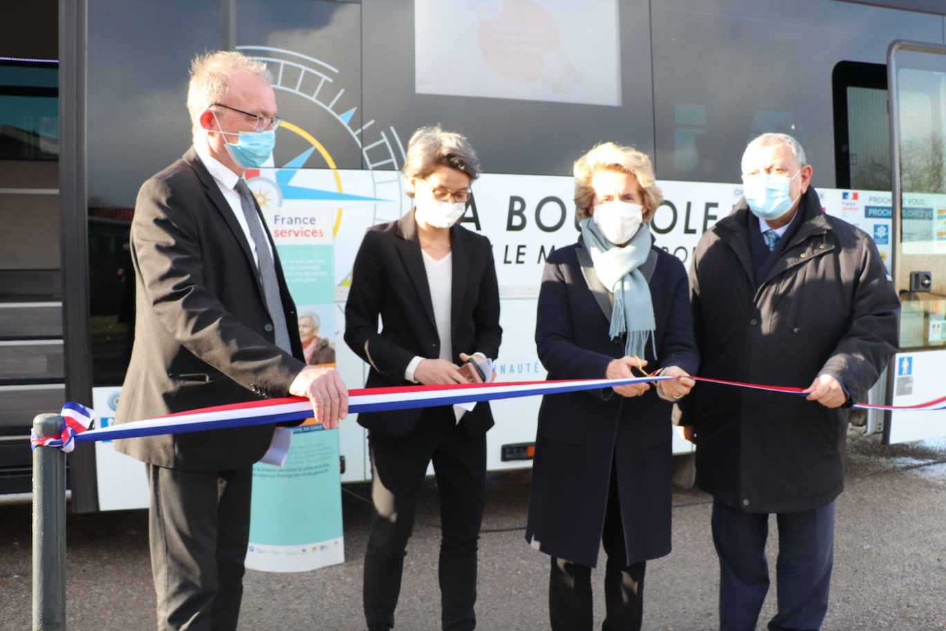 Lieu d'accueil tout public, le bus France services itinérante a été inauguré le 24 février dernier.