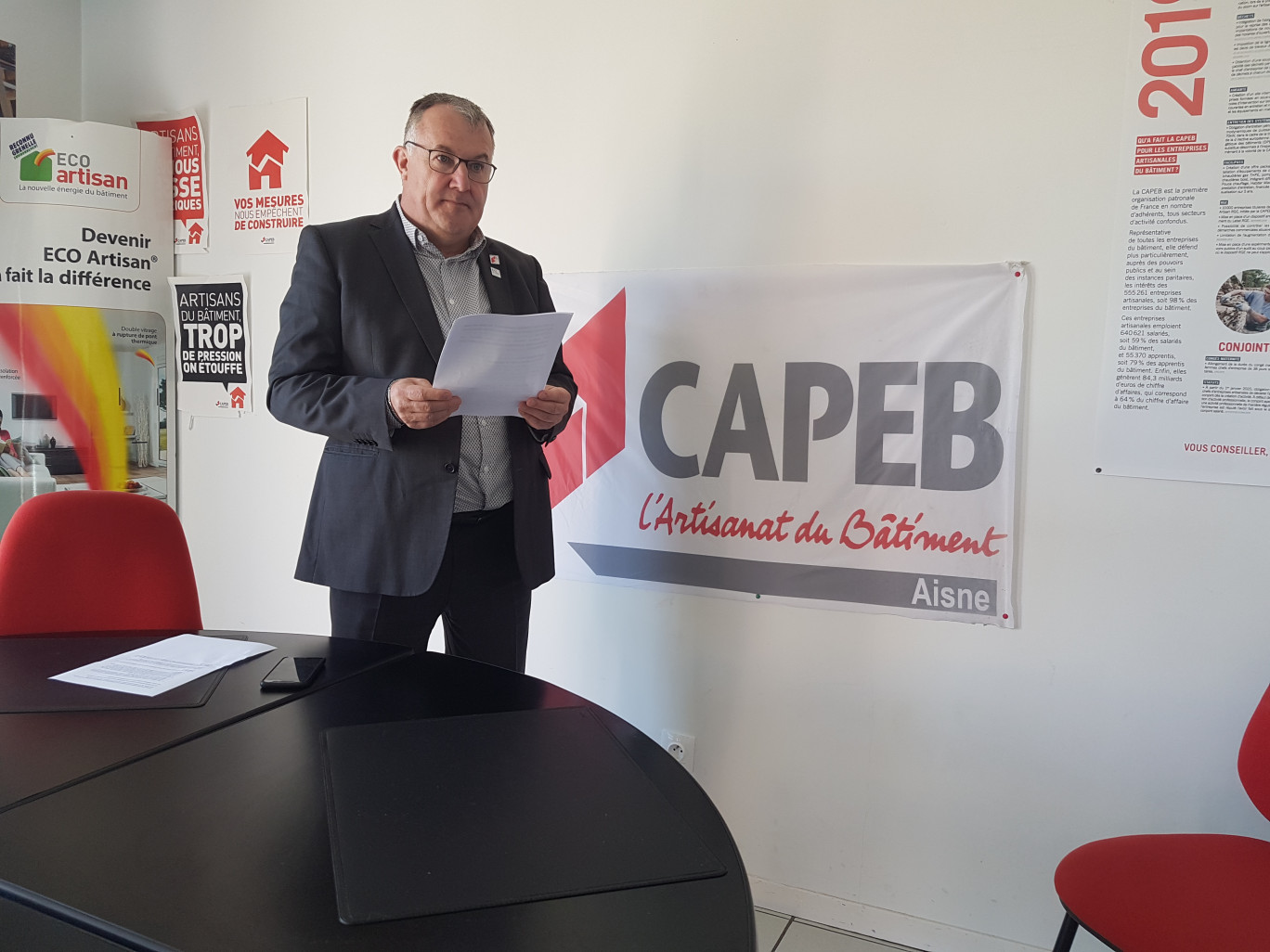 « Nos artisans sont moralement fatigués, et supportent mal cette situation ». souligne le président de la Capeb 02 José Faucheux.