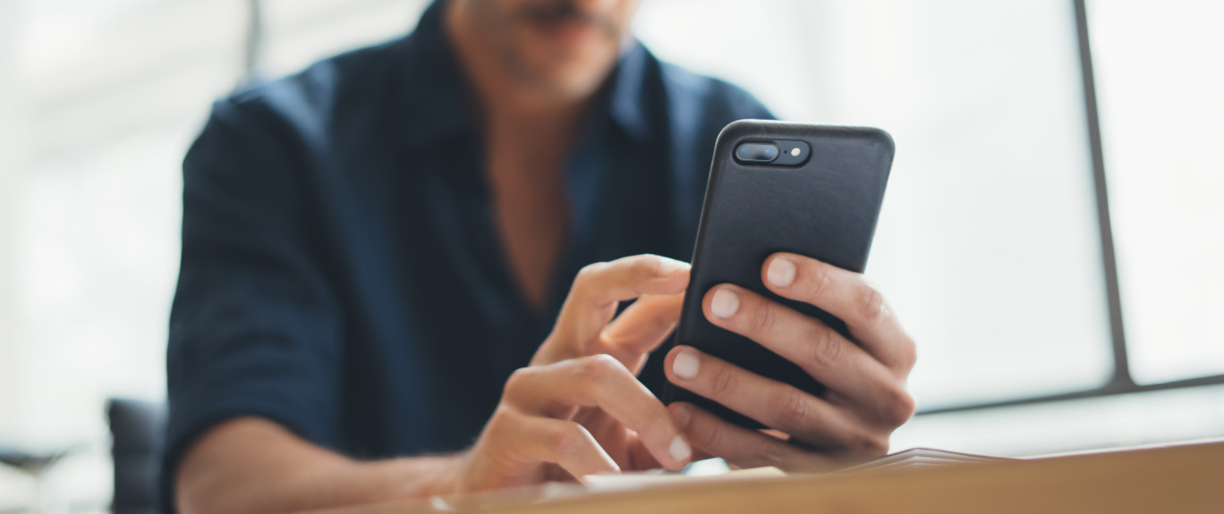Une des clés pour un smartphone durable : en choisir un compatible 5G. (c)AdobeStock