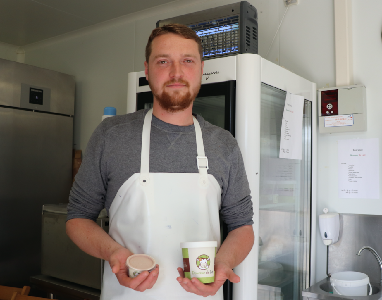 Douceur de lait vend différents formats de pots de glace, et va prochainement proposer de nouveaux parfums.