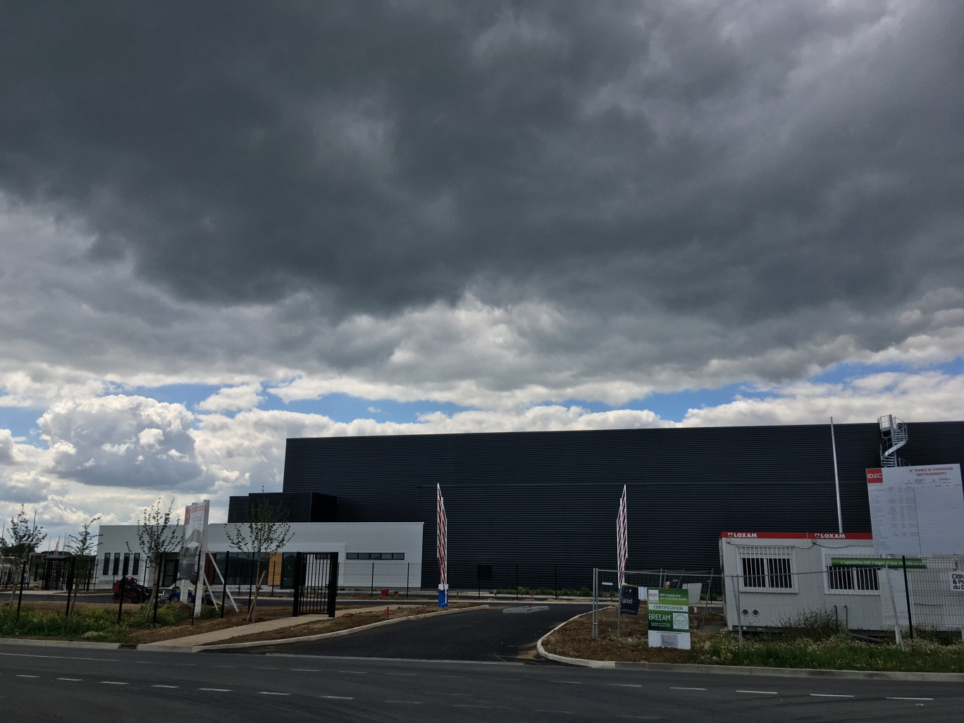 Sur un site de site de 48 901 m², Roquette fait construire une nouvelle plate-forme logistique à Villers-Bretonneux. ©Aletheia Press/ D. La Phung