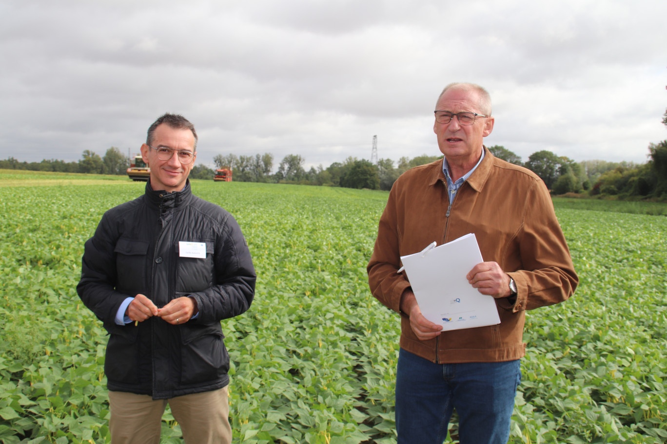 Le président de l'Unilet Cyrille Auguste (à g.) et Jean-Claude Orman, président de l’organisation des producteurs et représentant de Bonduelle chez Unilet.