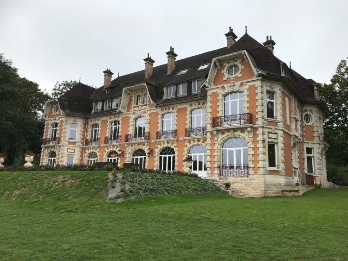 Le château fête ses 100 ans cette année.