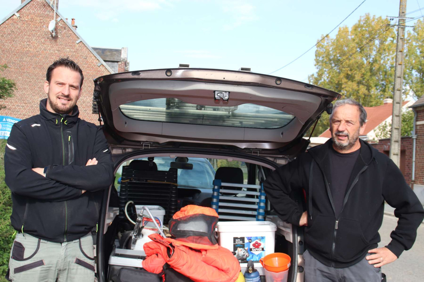 Alexandre et Marc Brouilly, chasseurs de nuisibles.