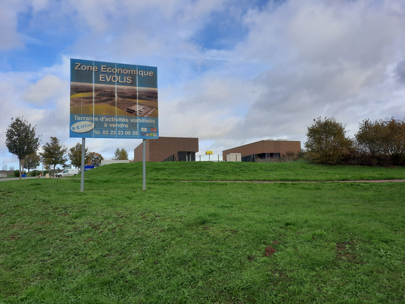 Le parc d’activités Evolis s’étend sur 80 hectares, récemment, un constructeur immobilier y a acheté un terrain de six hectares et un autre de huit. ©Aletheia Press/ L. Péron