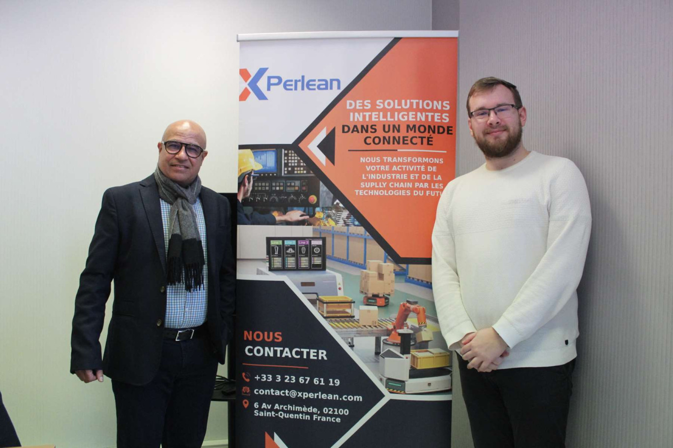 Miloudi Marouane, président et fondateur de Xperlean avec Adrien Legrand, technico-commercial, dans les bureaux de la start-up à Saint-Quentin.