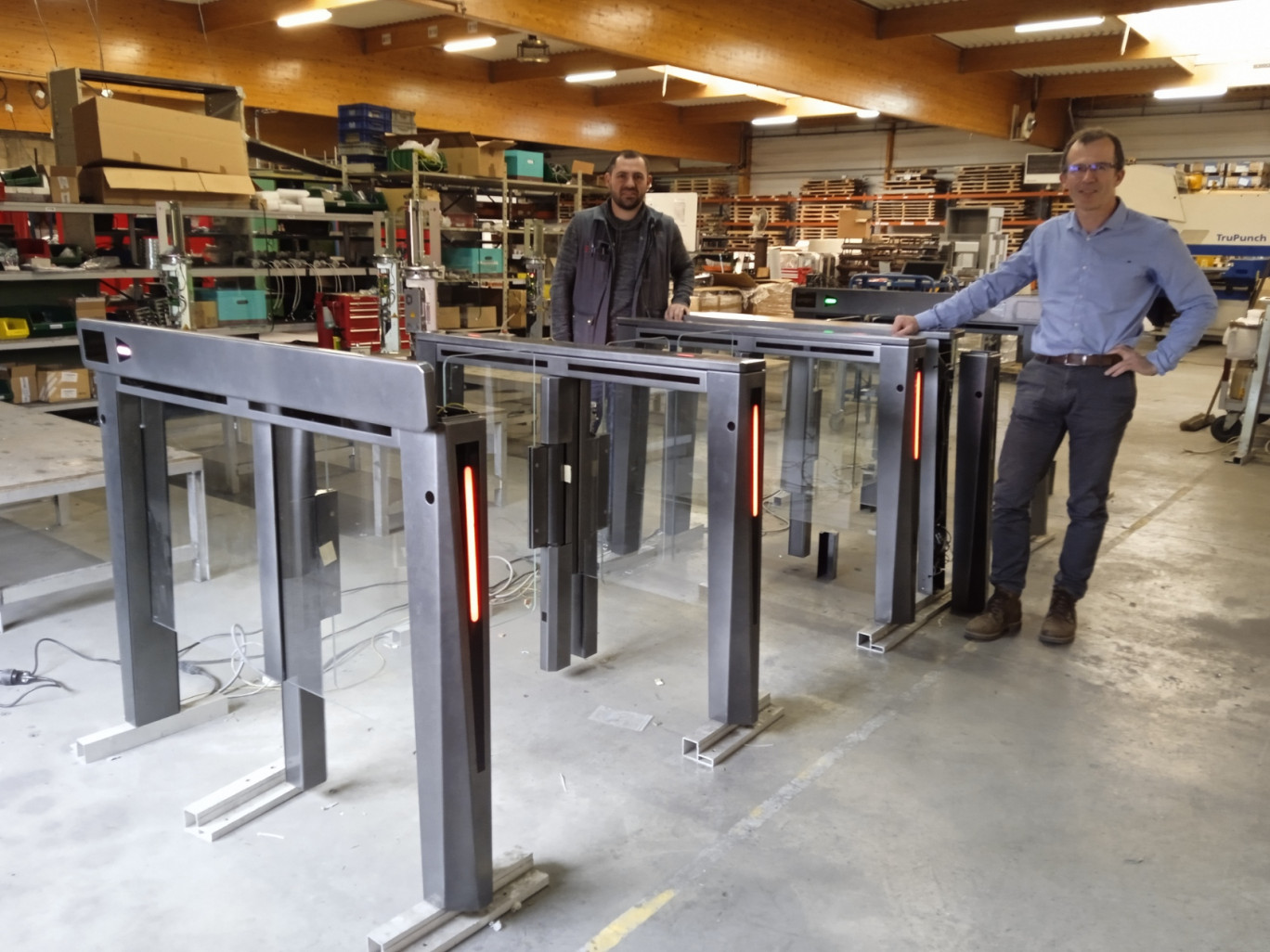 Experte en solutions de contrôle d’accès, la société propose toute une gamme de tourniquets, portillons et autres appareils de contrôle.