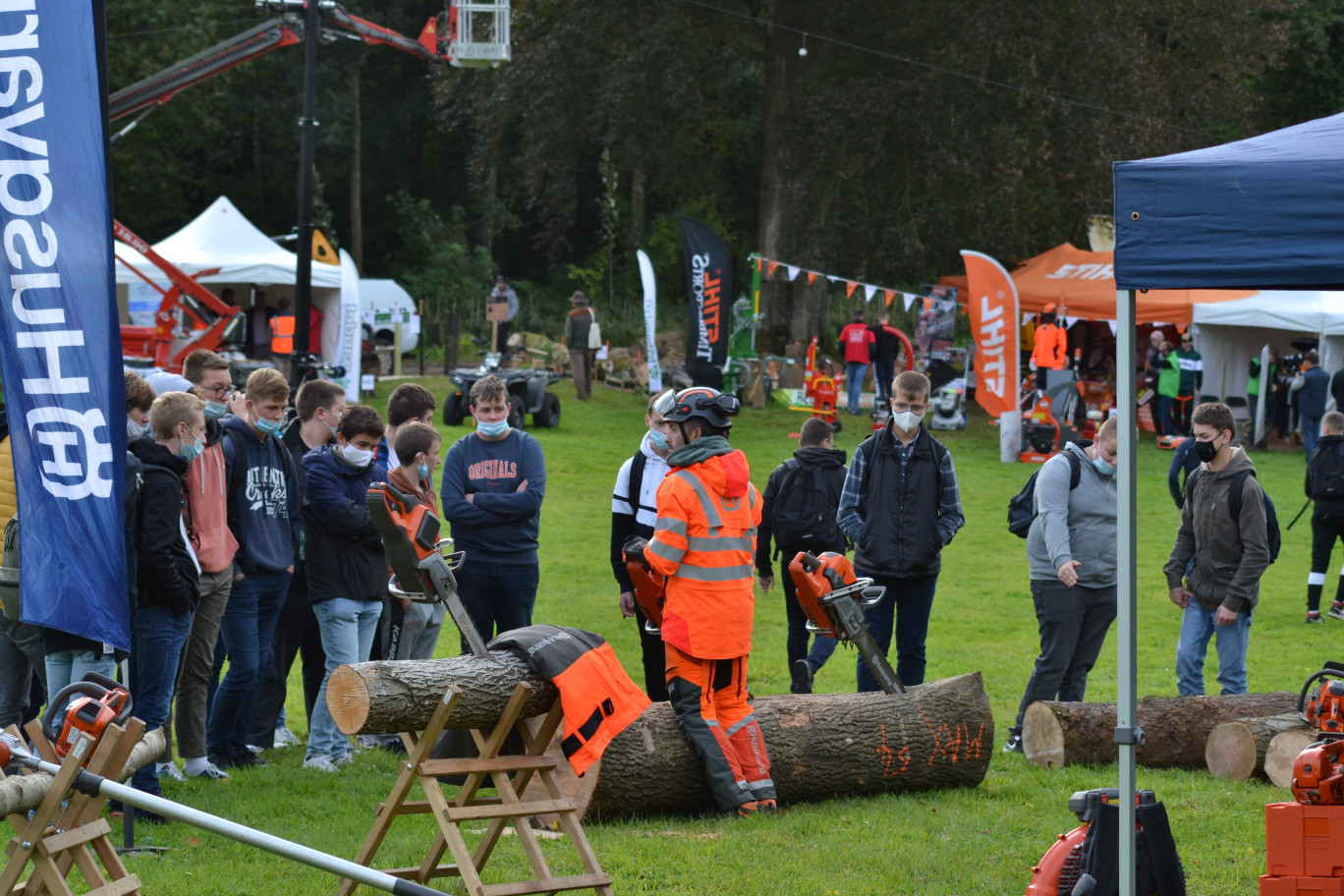 Les forestiers et transformateurs du bois des Hauts-de-France organisent la quatrième édition du salon Rendez-vous forêt bois au parc d’Olhain.