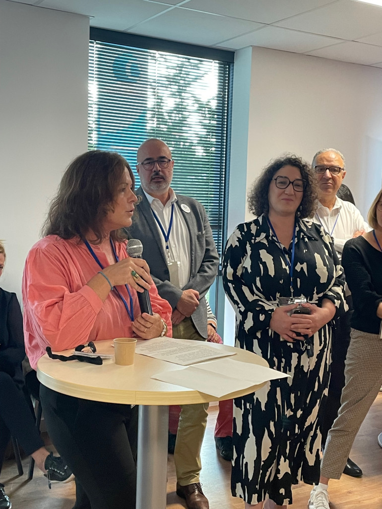 Présentation des services de Pôle emploi et de ses partenaires lors de l’inauguration de l’agence Pôle emploi Amiens Gare.