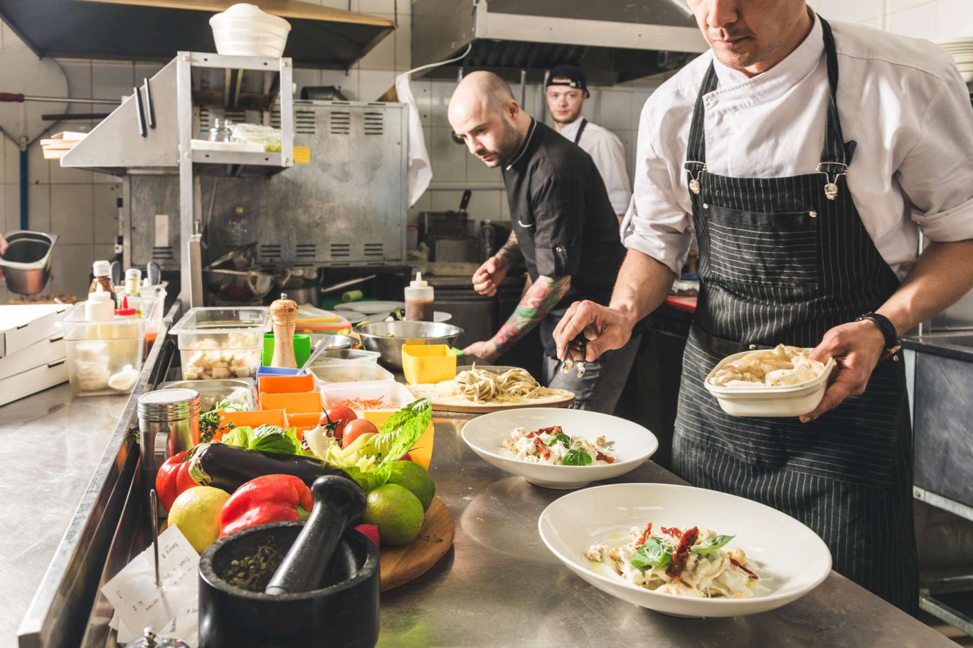 Le secteur de l’hébergement et restauration affiche une progression soutenue sur un an, mais deux fois plus faible que celle observée un an plus tôt. (c)AdobeStock