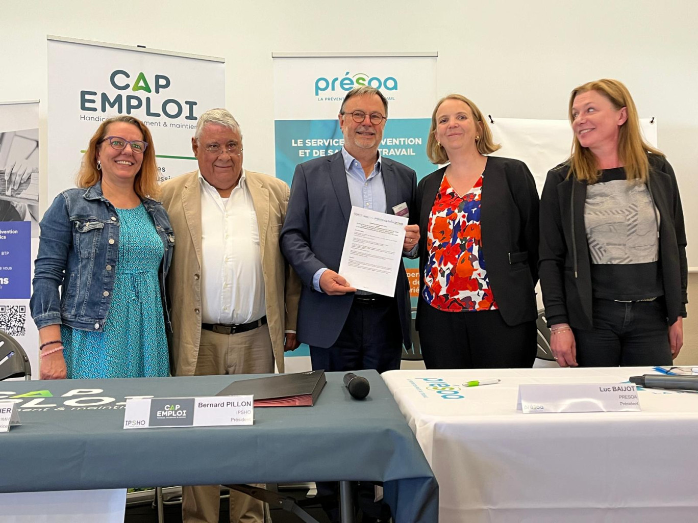 Luc Baijot, au centre, a signé cet accord avec la Carsat Hauts-de-France et Cap Emploi Aisne et Oise.