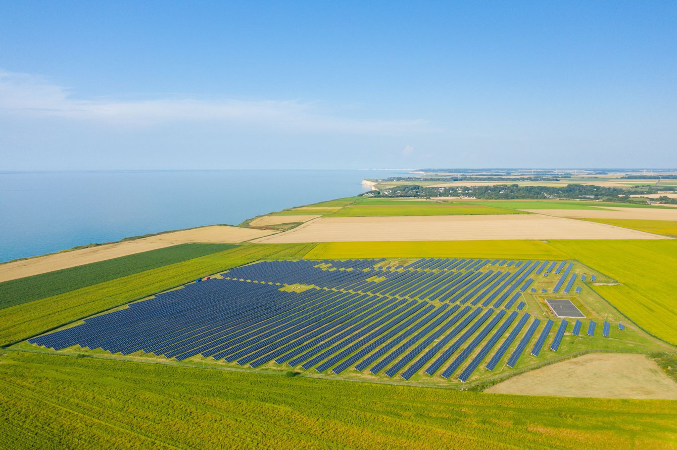 Concernant les parcs photovoltaïques au sol, l’Autorité pointe la difficulté de ces projets à concilier l’ensemble des enjeux environnementaux. ©Florent