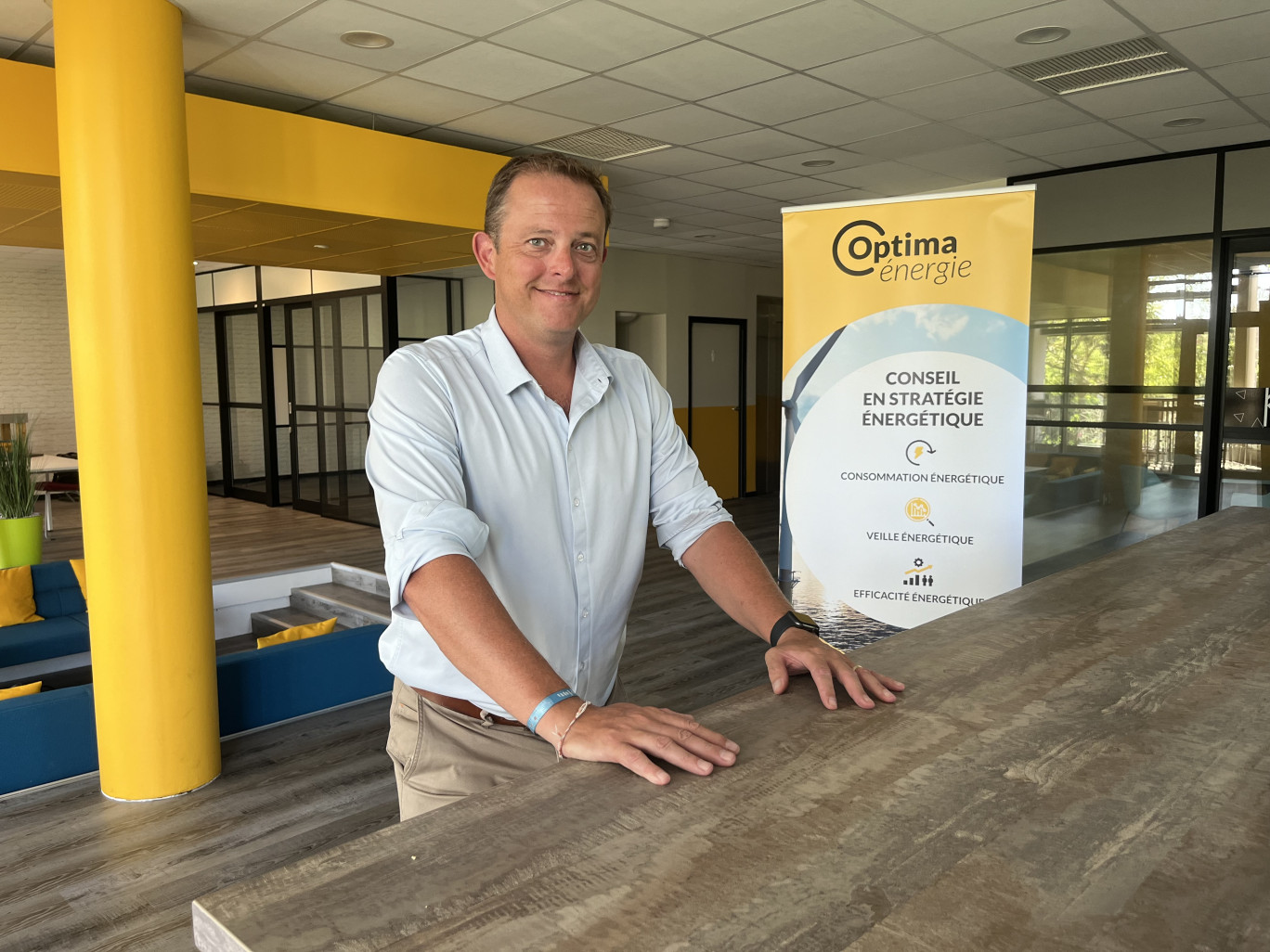 Sébastien Prunaud conseille entreprises et collectivités sur leur stratégie énergétique dans l'Oise et l'Aisne.
