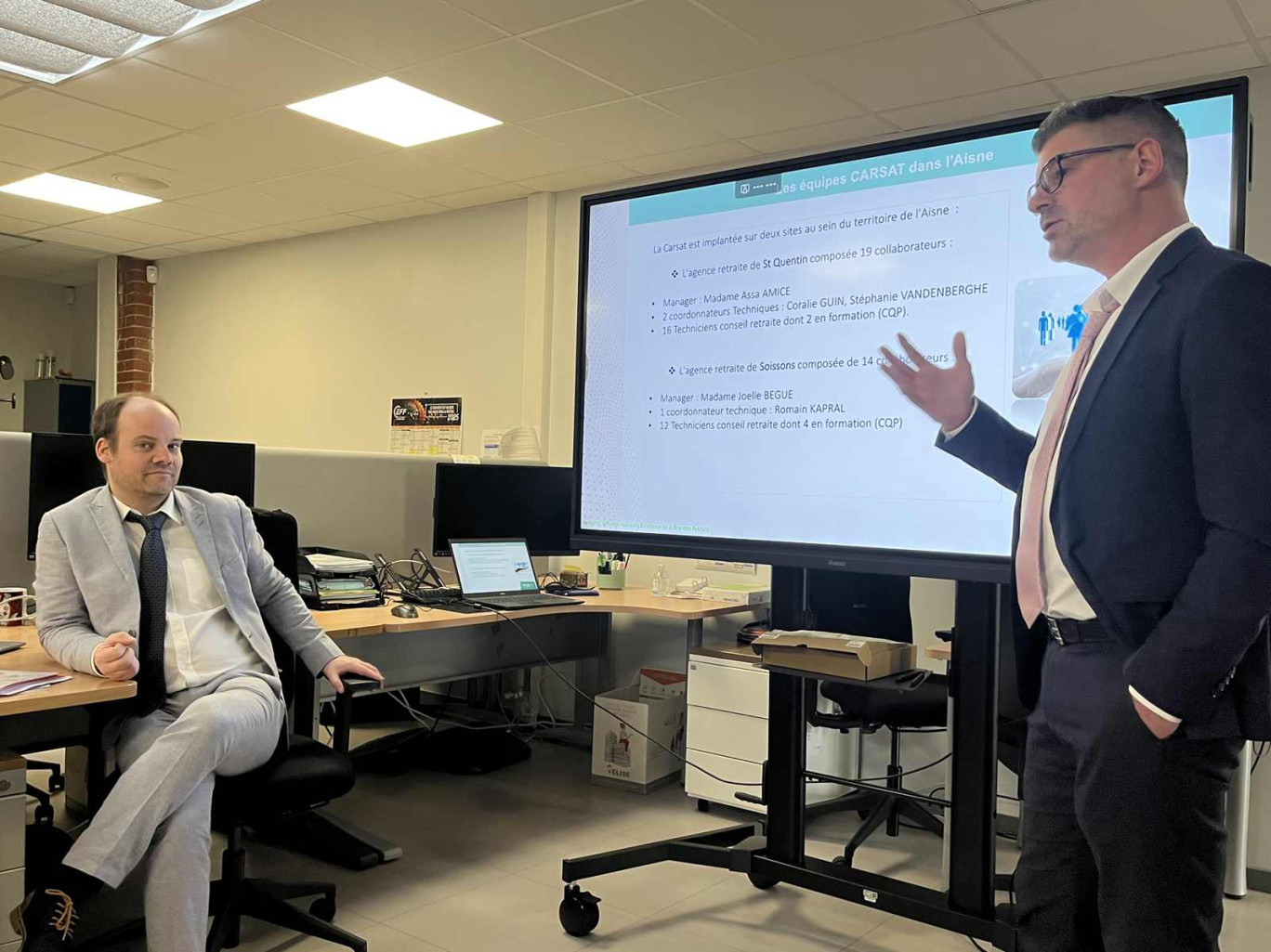 Florent Gazzera, directeur adjoint des retraites de la Carsat Hauts-de-France et Franck Lorini de la sous-direction retraites.