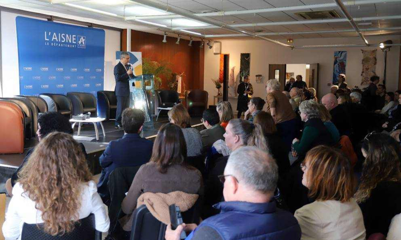 La célébration des vingt ans de la loi handicap a débuté à la MDPH de l'Aisne. (c) CD 02