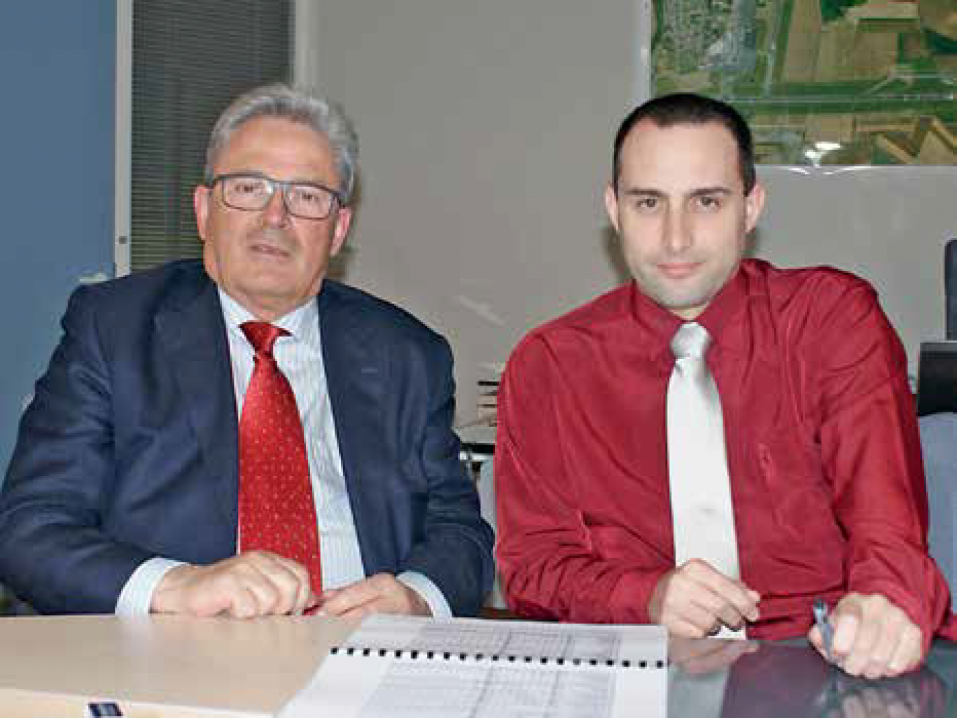 Michel Liot, président de la SAGEB et Emmanuel Combat, directeur de l’aéroport.