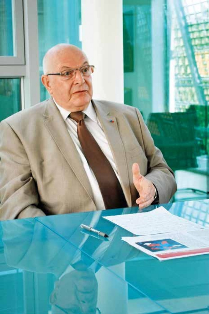 Jacky Lebrun, président de la CCI Picardie, s’exprime sur les réformes fiscales et territoriales.