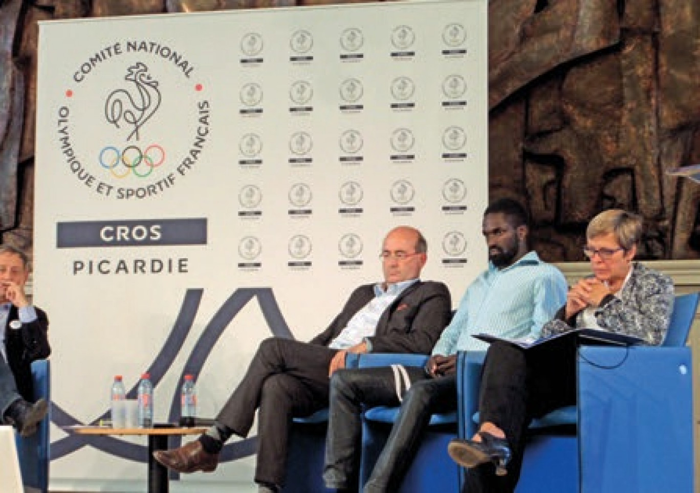 Le président du Cros de Picardie et les partenaires de l’événement ont rassemblé au Palais de Fervaques de Saint-Quentin les acteurs concernés par la thématique "Sport et entreprise".