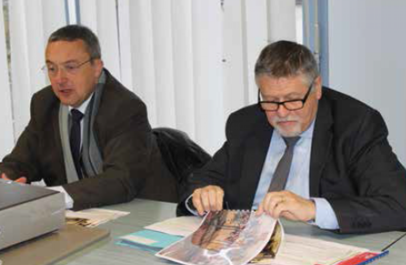 Le sous-préfet d’Abbeville Jean-Claude Geney et le préfet Philippe De Mester.