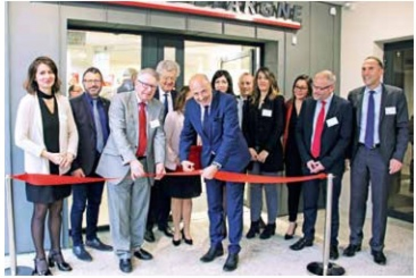 La
nouvelle
agence
Caisse
d’Épargne

Amiens
SaintFuscien

a été
inaugurée
le 12 avril.