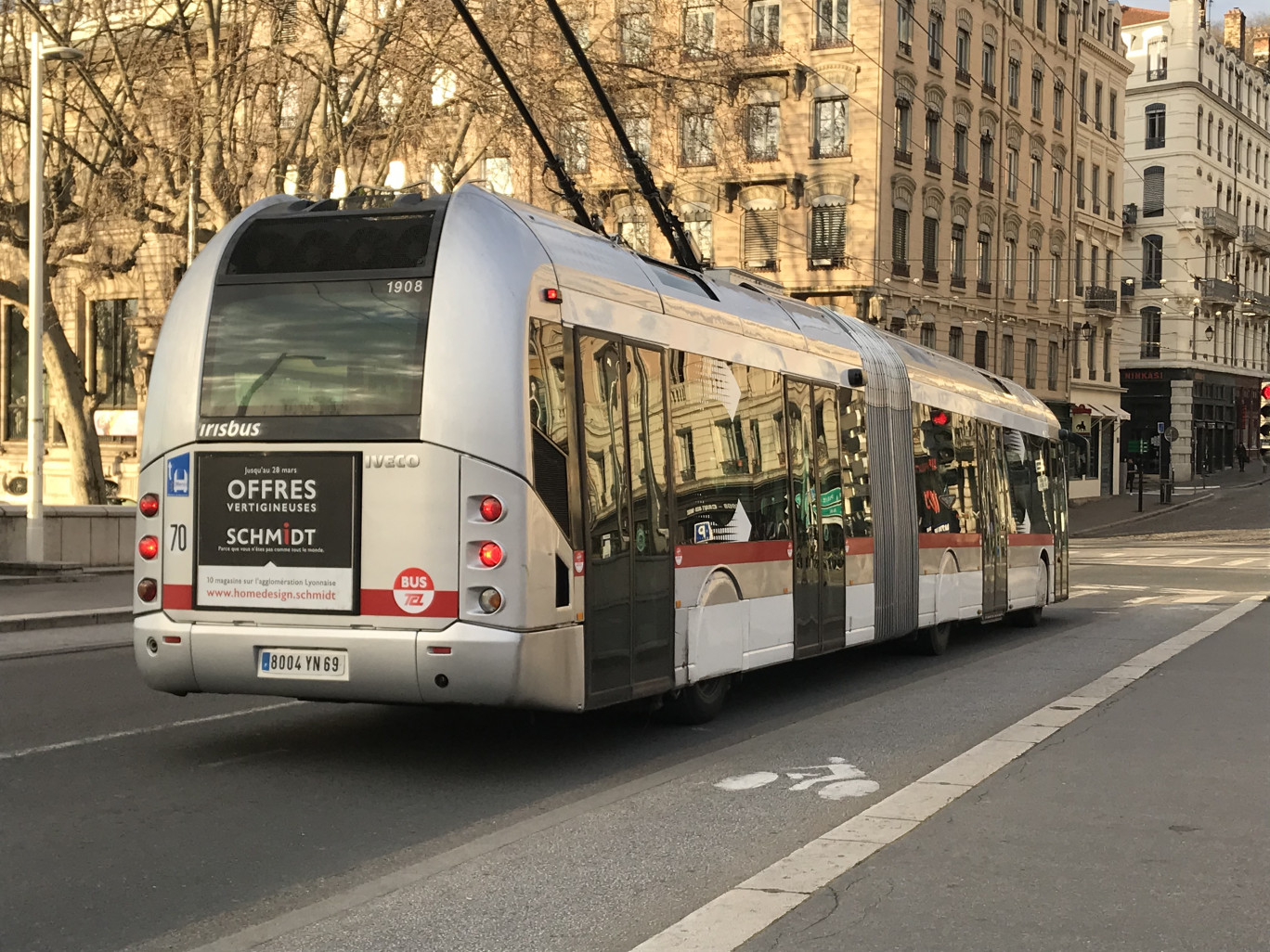Un trolleybus à Lyon.(C) Olivier Razemon
pour DSI
