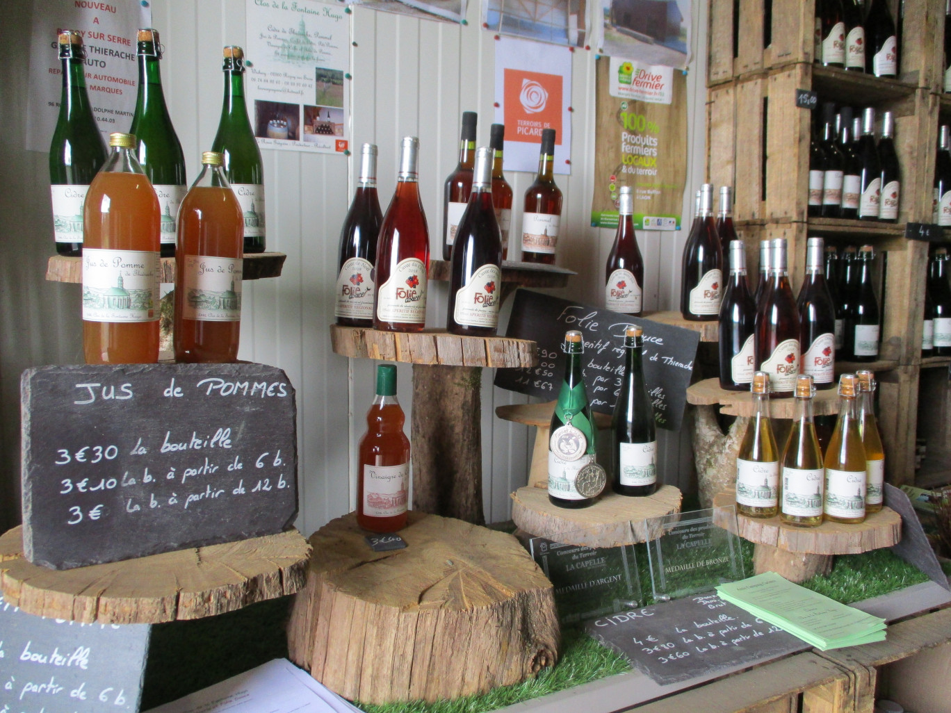 Le cidre artisanal "Clos de la Fontaine Hugo" mais également depuis cette année "La Folie douce".