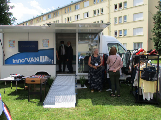A Saint-Quentin, l’Inno’van de l'association MultiCité roule pour l’inclusion sociale