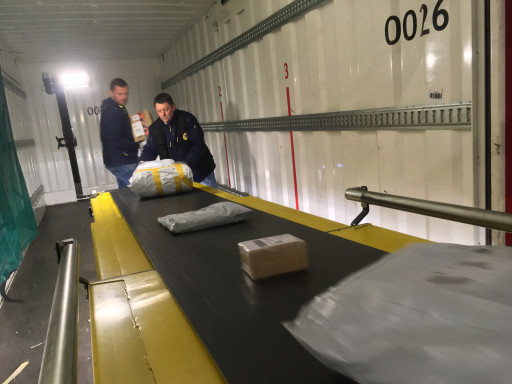 Plate-forme multiflux d’Amiens : le rush à une semaine de Noël