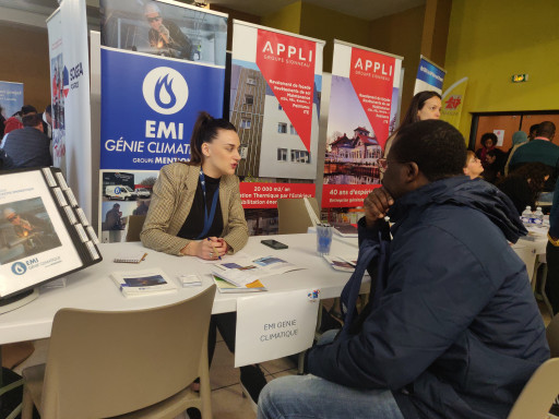 Succès du premier forum de l’emploi de la SIP