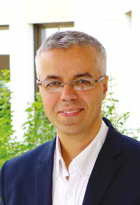 Entrepreneur dans l'âme, Maamar Bouheraoua a accordé à Picardie La Gazette une entrevue exclusive et nous a fait part de sa vision du Web. Entrepreneur dans l'âme, Maamar Bouheraoua a accordé à Picardie La Gazette une entrevue exclusive et nous a fait part de sa vision du Web.